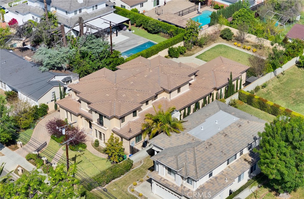 main property photo 68