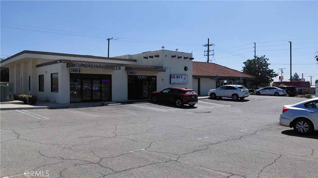 main property photo 12