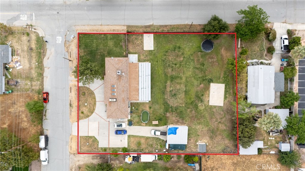 main property photo 33