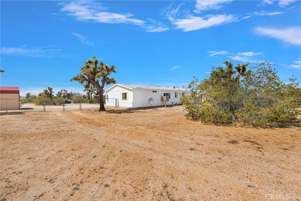 main property photo 36