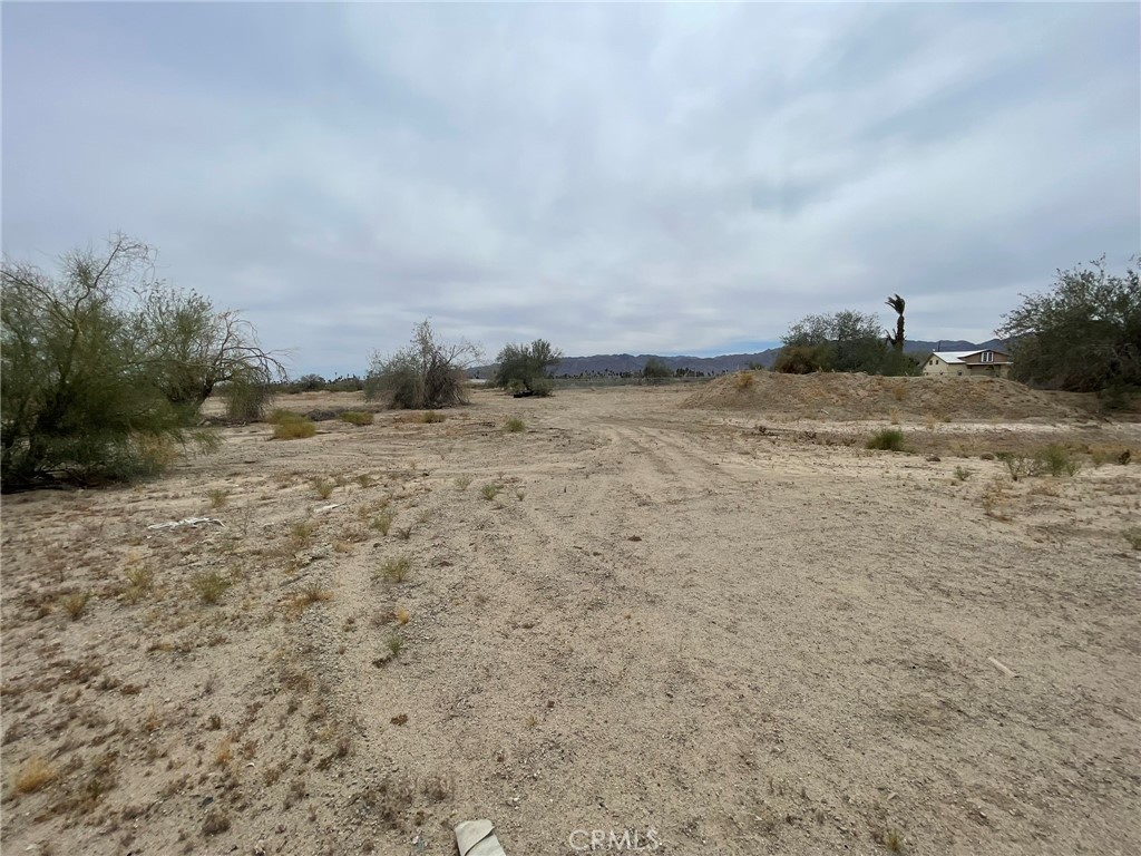 main property photo 6