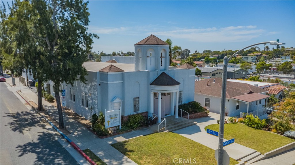 main property photo 31