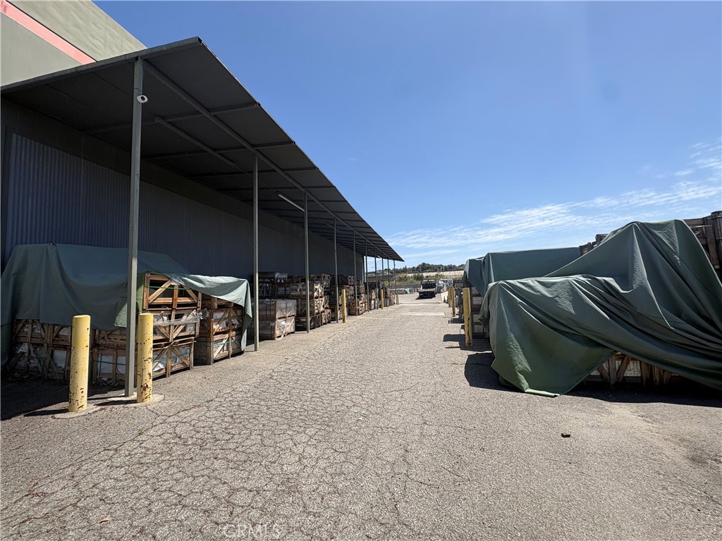 main property photo 68