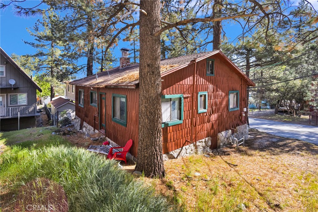 main property photo 5