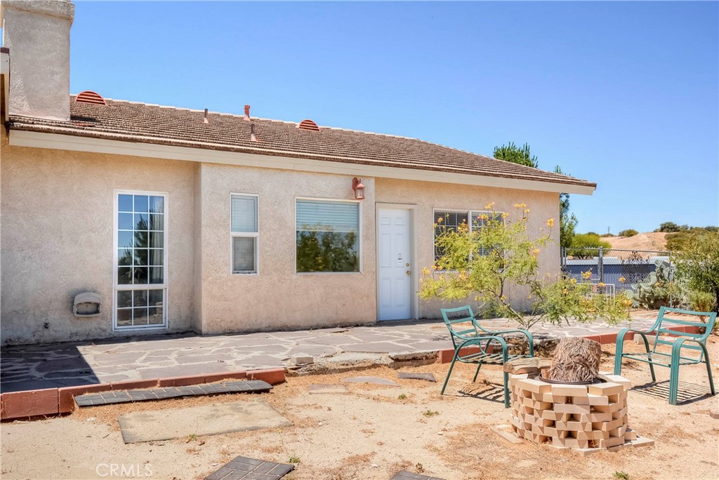 main property photo 11