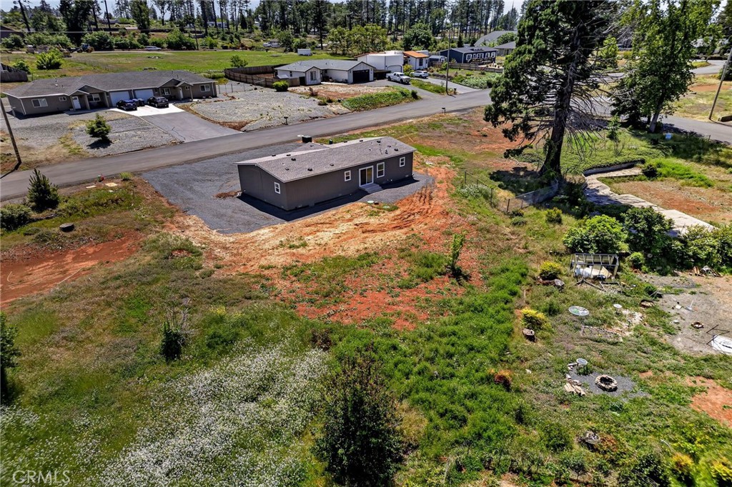 main property photo 23