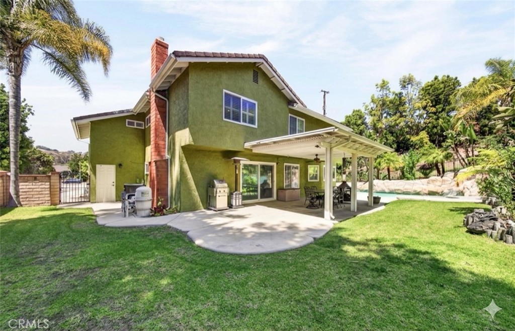 main property photo 30