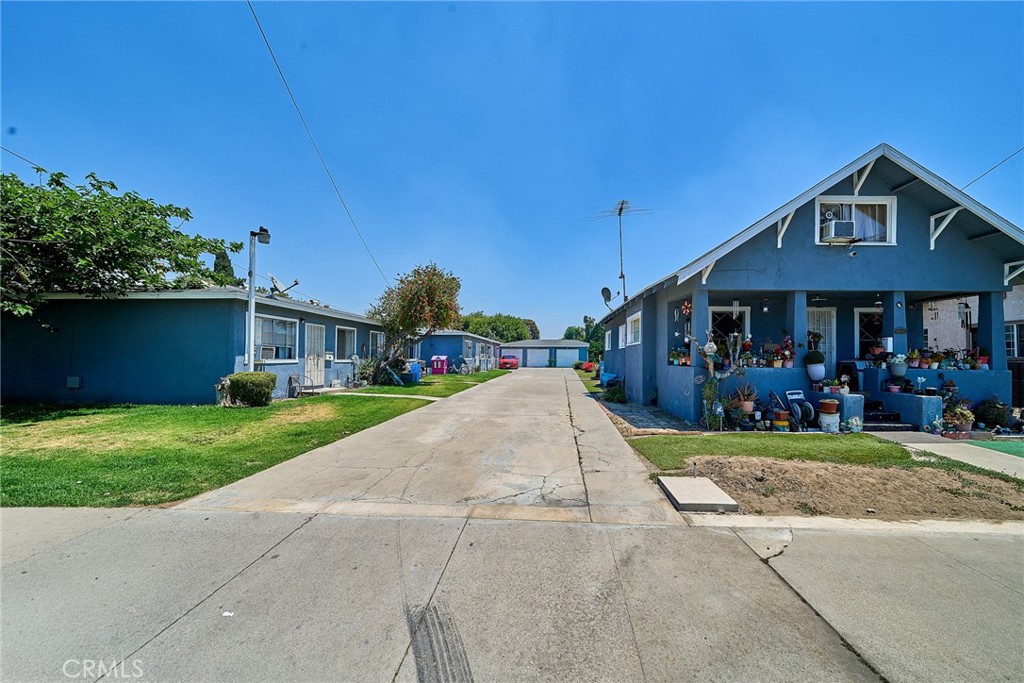main property photo 22