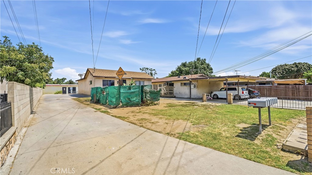 main property photo 5