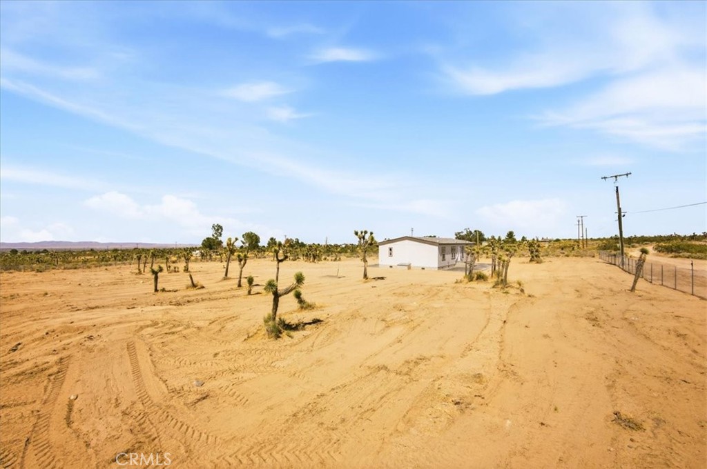 main property photo 32