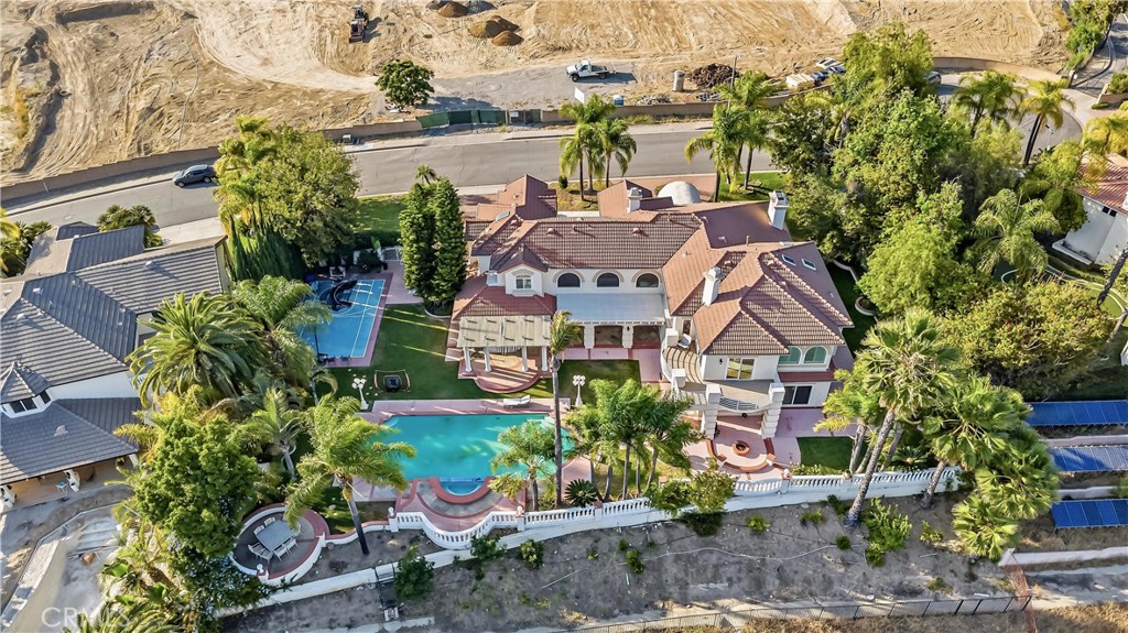 main property photo 7