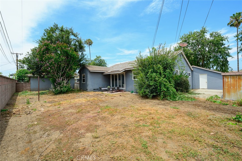 main property photo 23