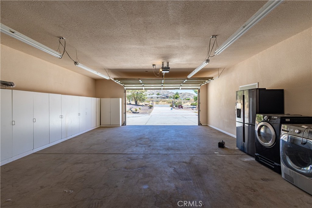 main property photo 50