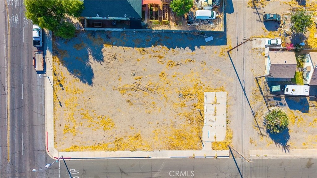 main property photo 8