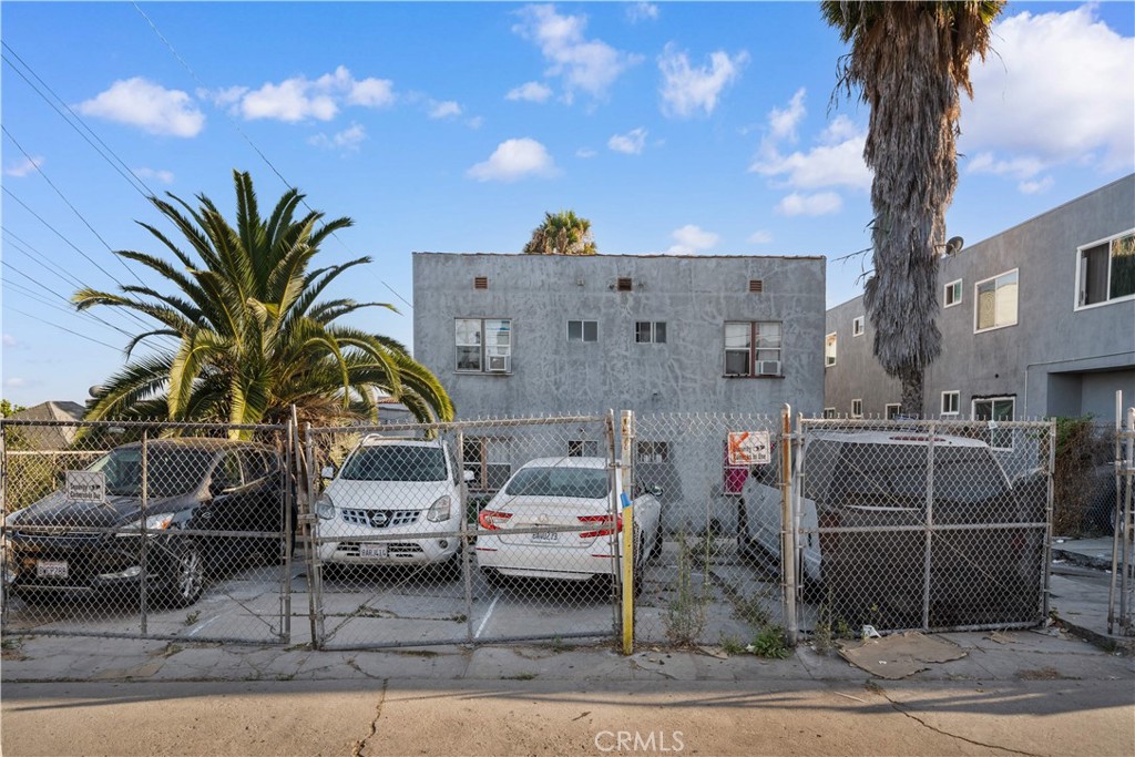 main property photo 29