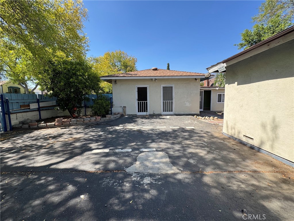 main property photo 39