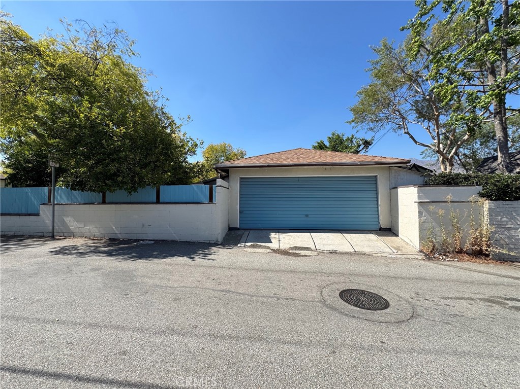 main property photo 51