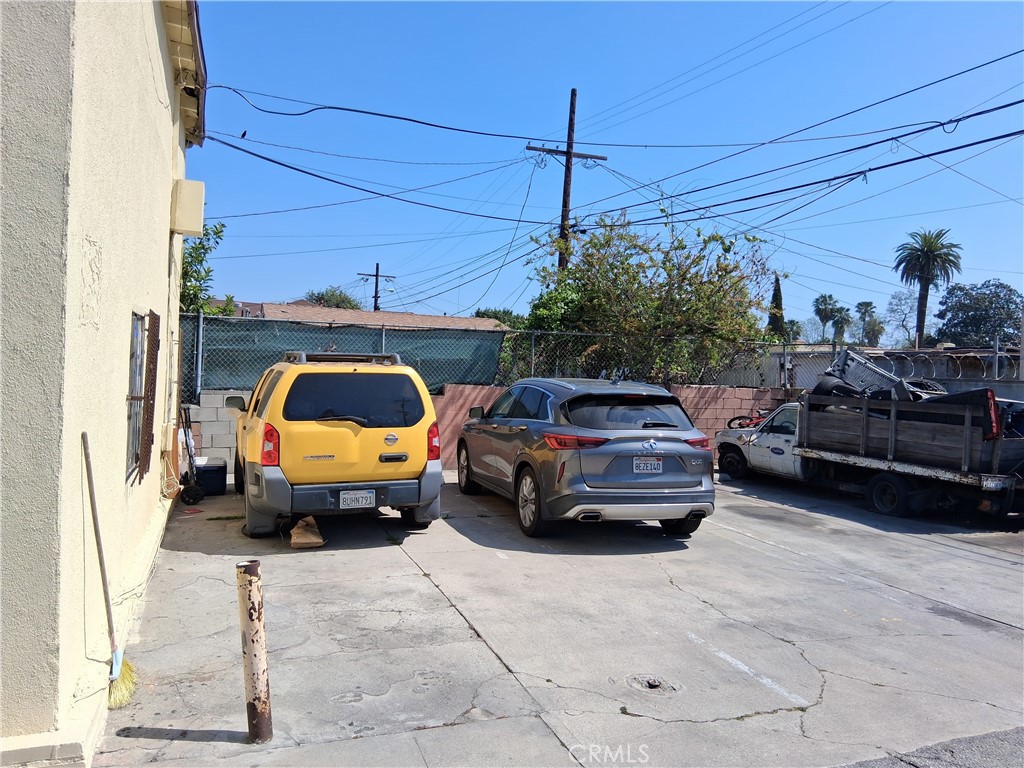 main property photo 29