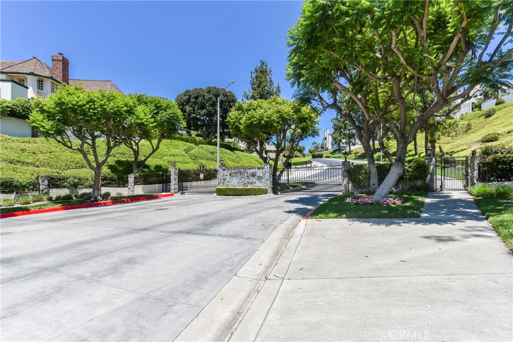 main property photo 66