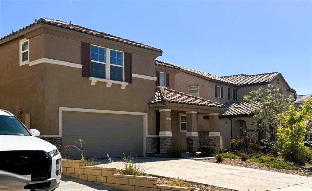 main property photo 8