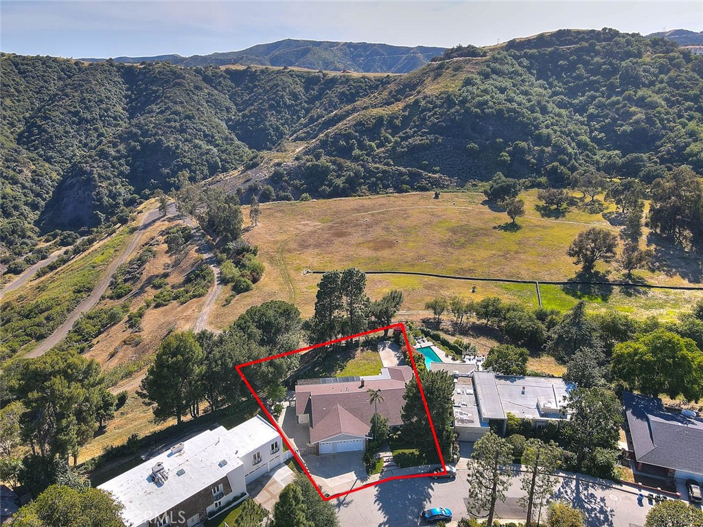 main property photo 48