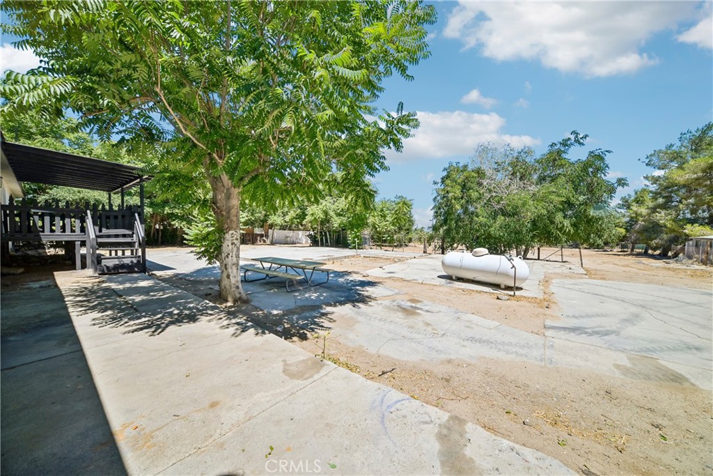 main property photo 39