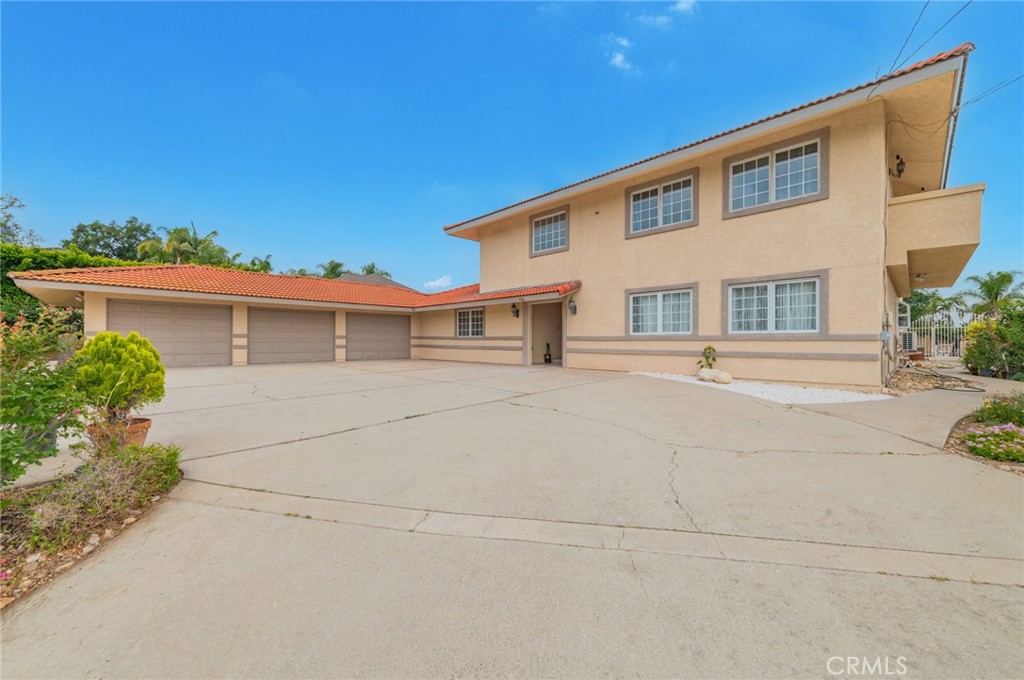 main property photo 60