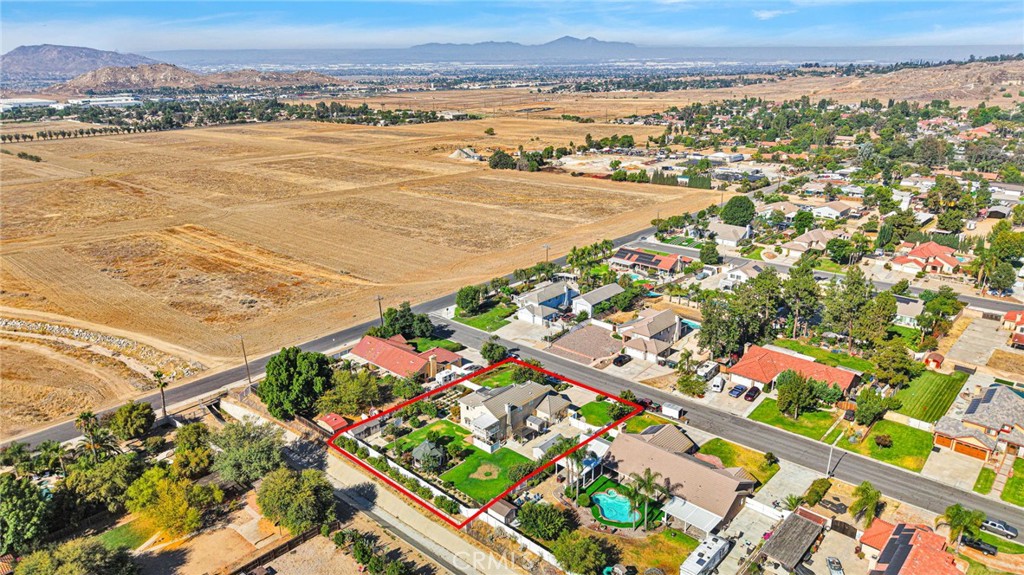 main property photo 60