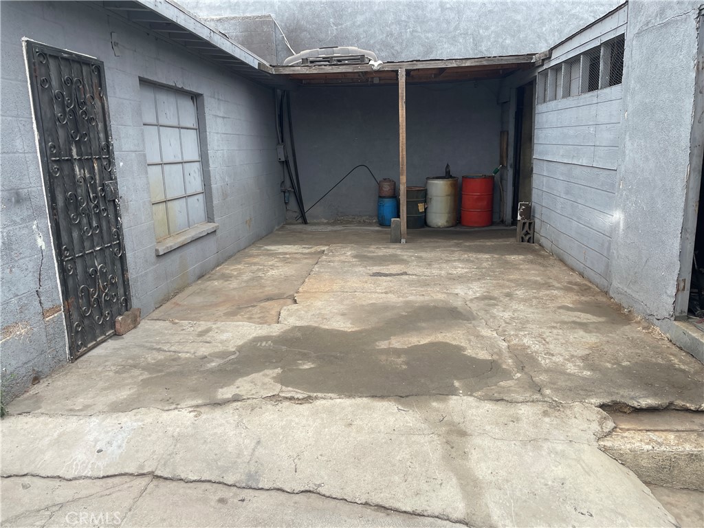 main property photo 15