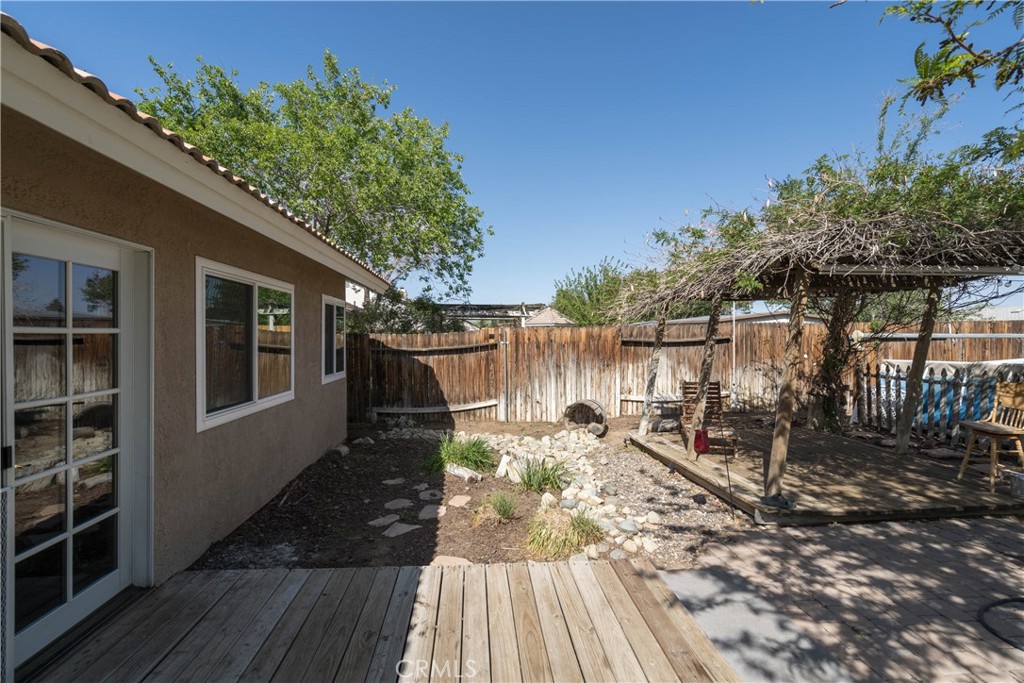 main property photo 21