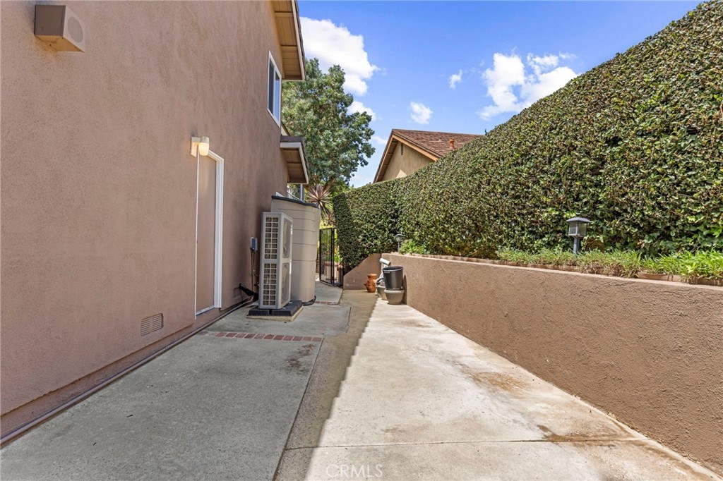 main property photo 54