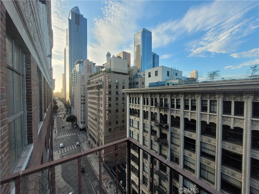 main property photo 10