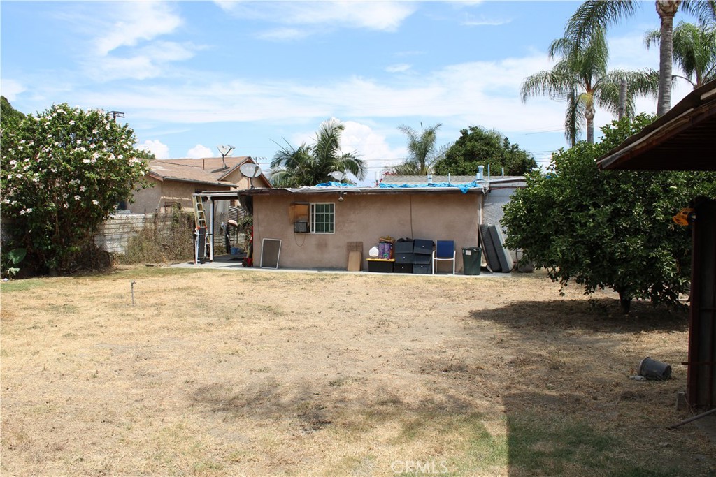 main property photo 12