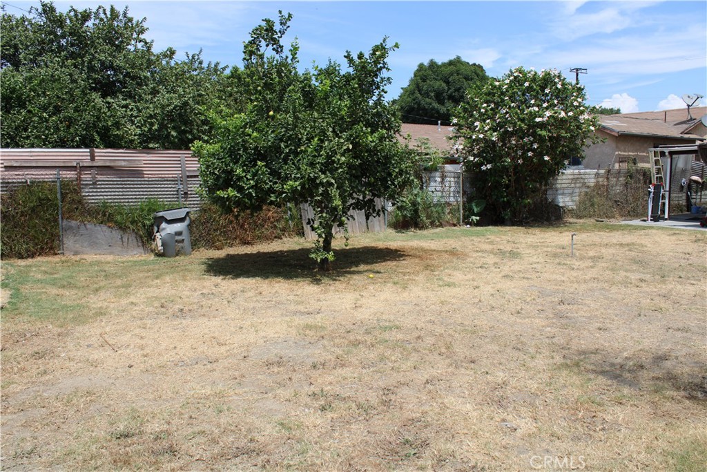 main property photo 13
