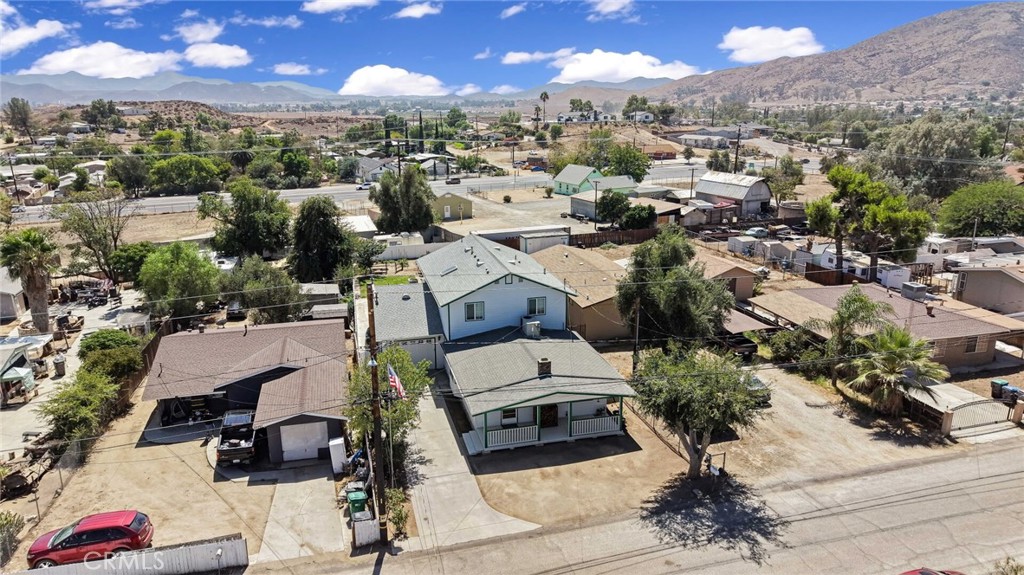 main property photo 49