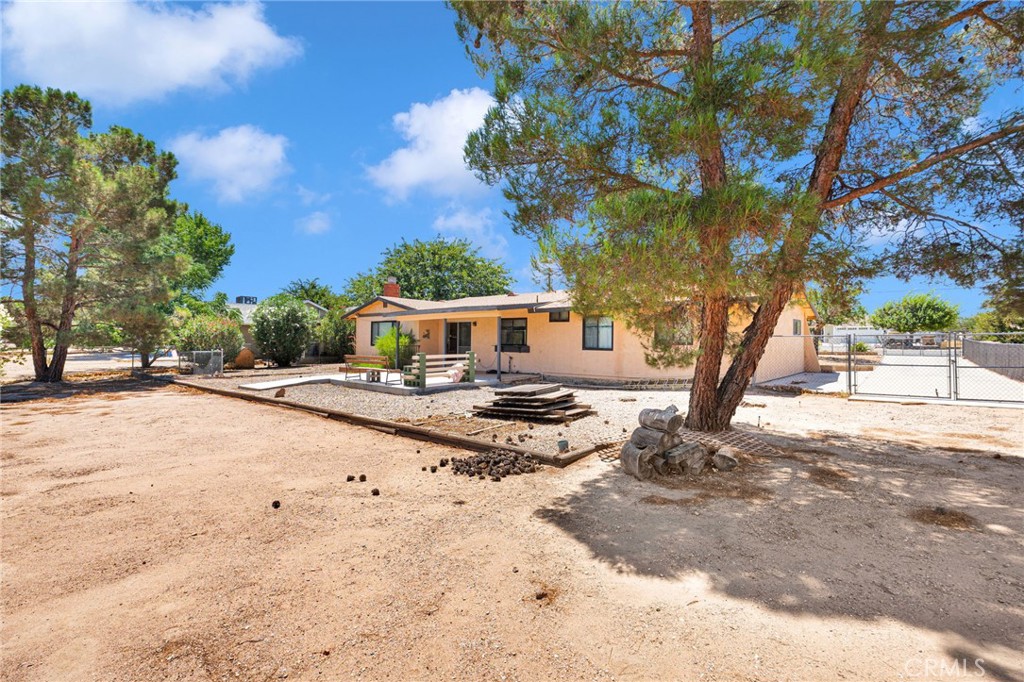 main property photo 36