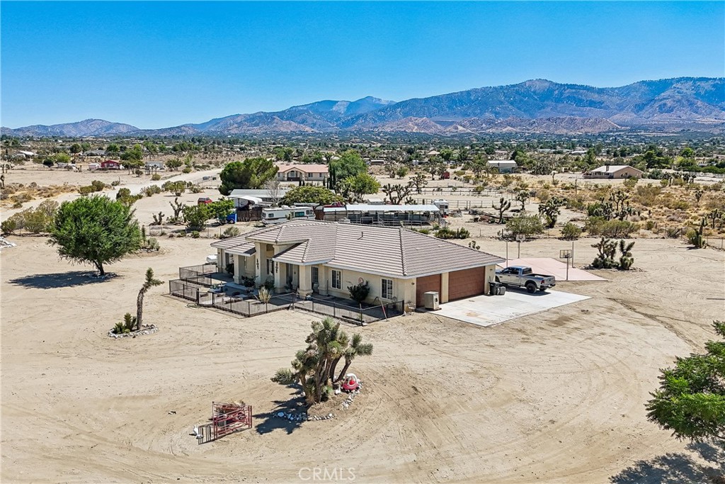 main property photo 33