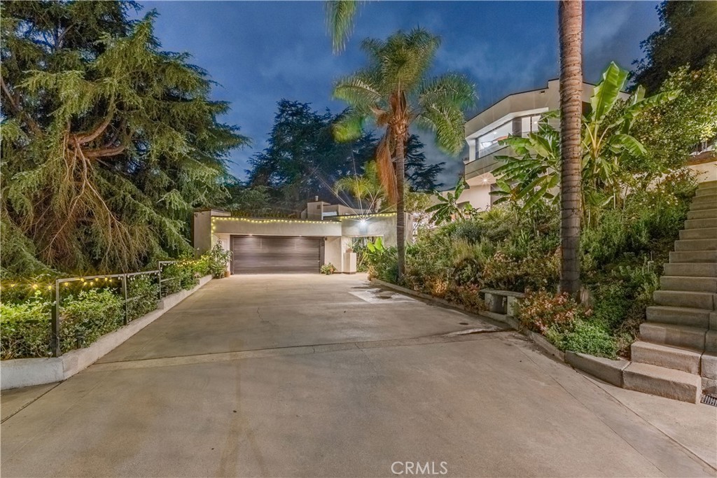 main property photo 58
