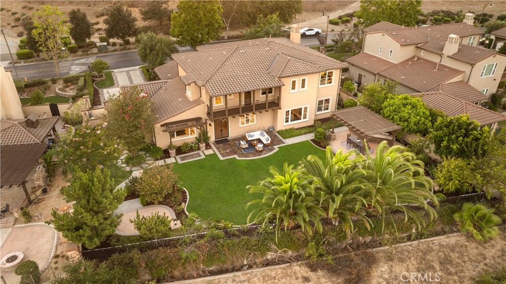 main property photo 6