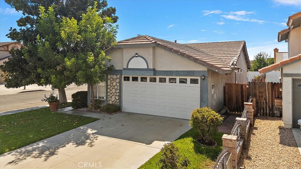 main property photo 2