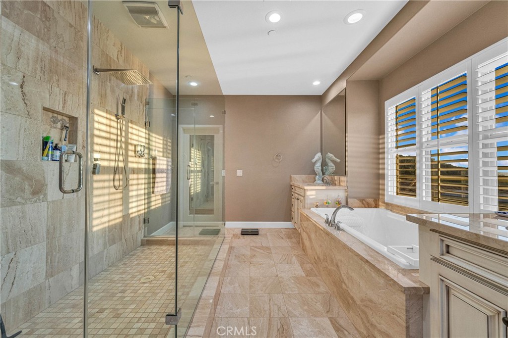 main property photo 60