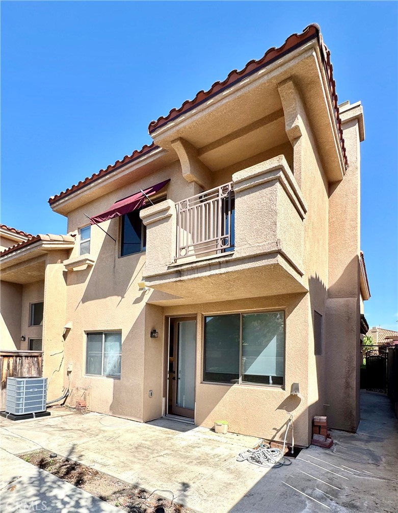 main property photo 30