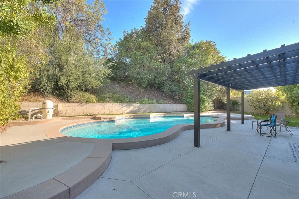 main property photo 44
