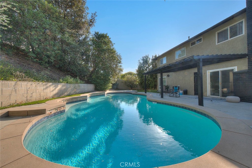 main property photo 47