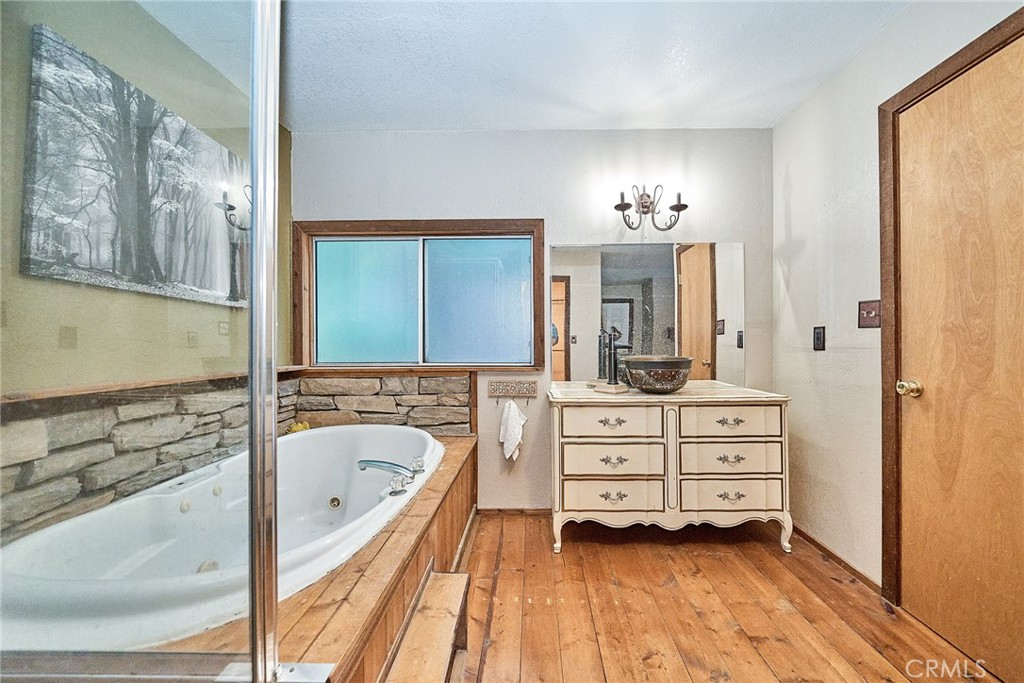 main property photo 64