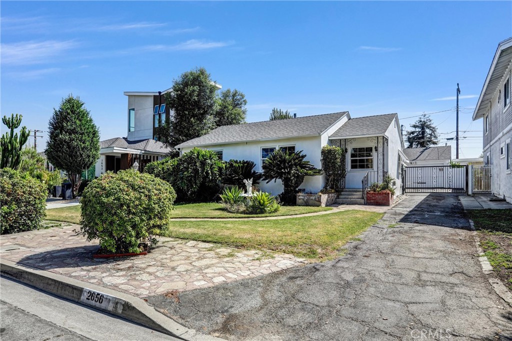 main property photo 29