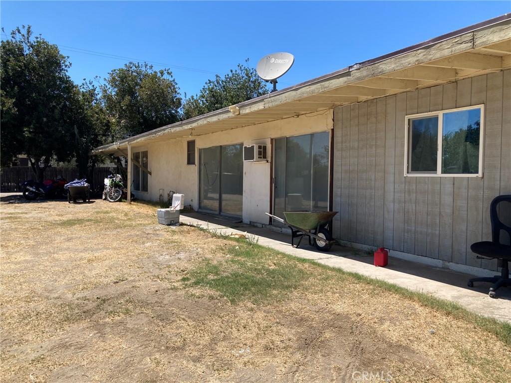 main property photo 5