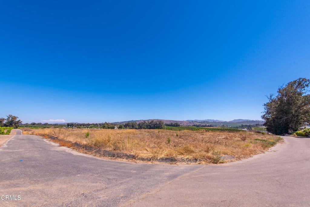 main property photo 6
