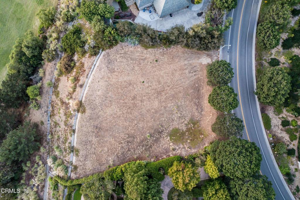 main property photo 10
