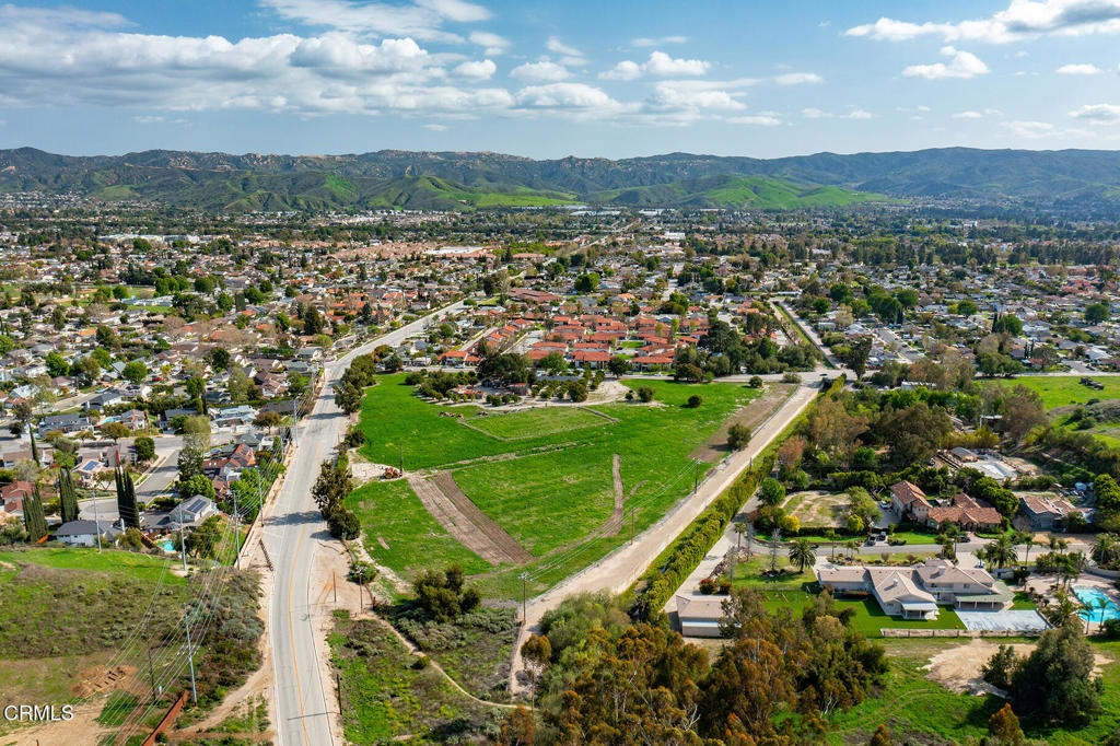 main property photo 18